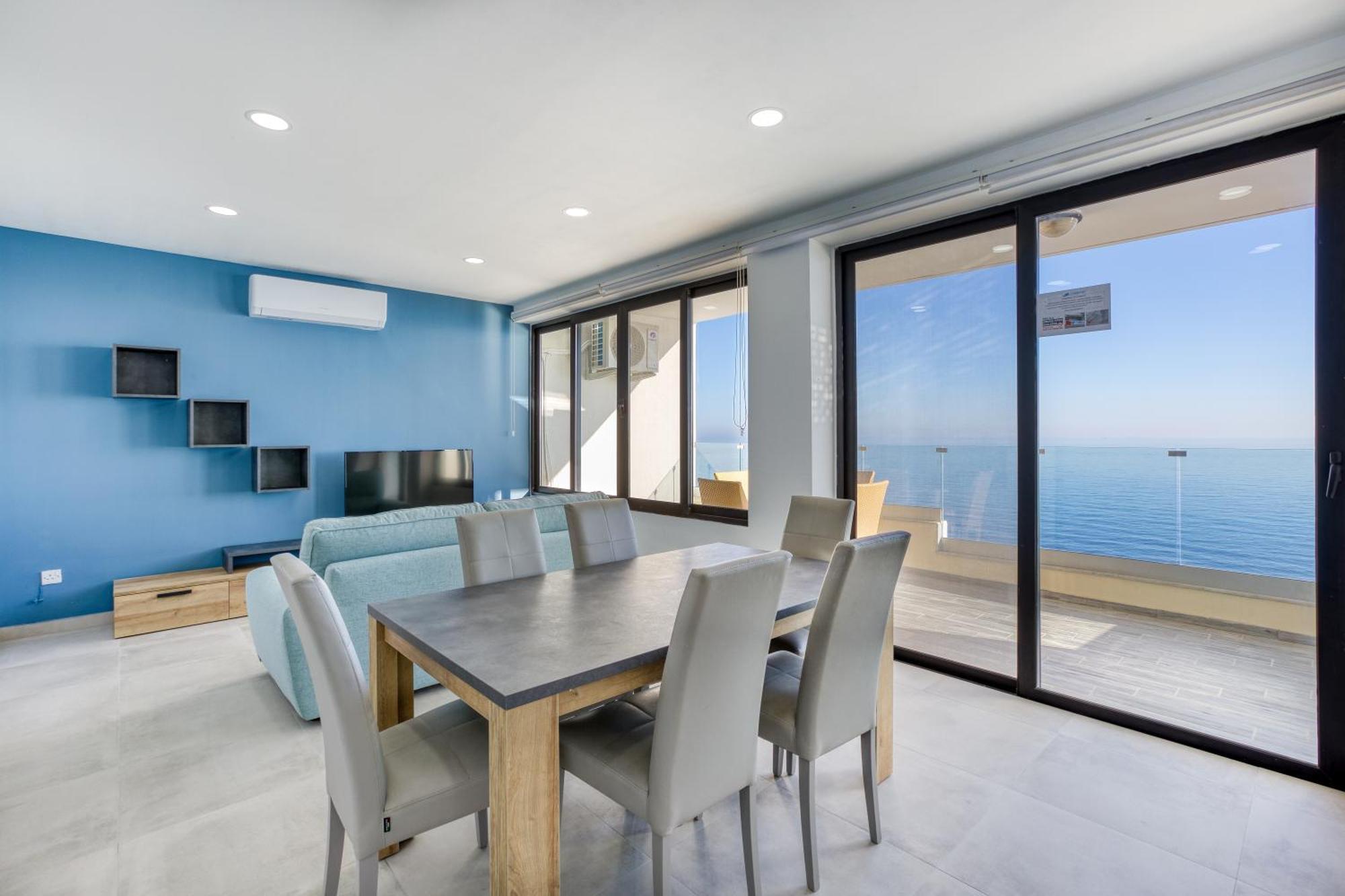 Seafront Sliema Apartment With Balcony & Sea Views By Jl 外观 照片