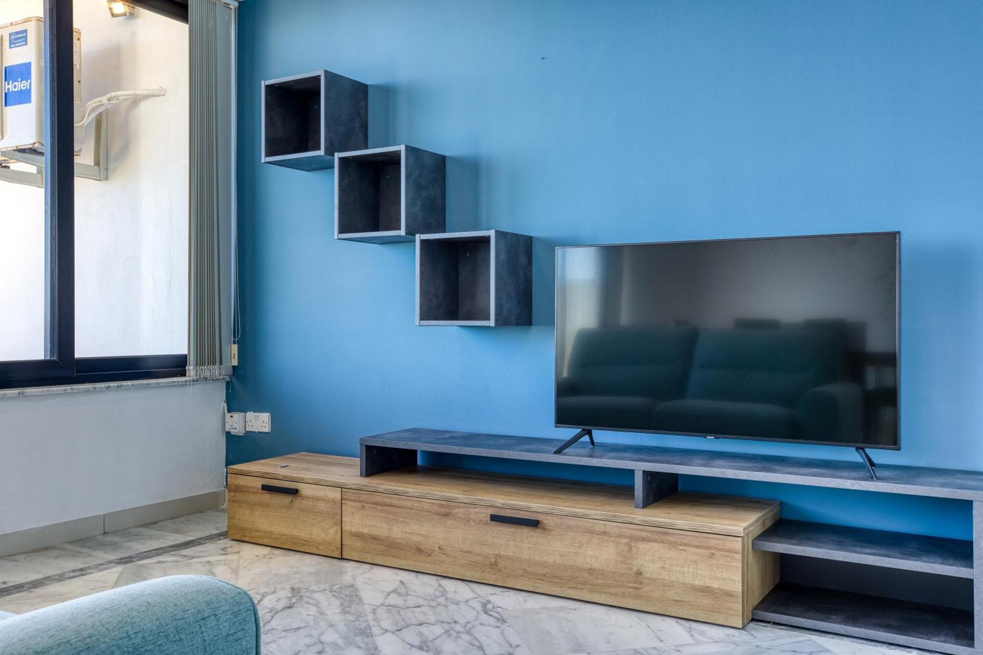 Seafront Sliema Apartment With Balcony & Sea Views By Jl 外观 照片