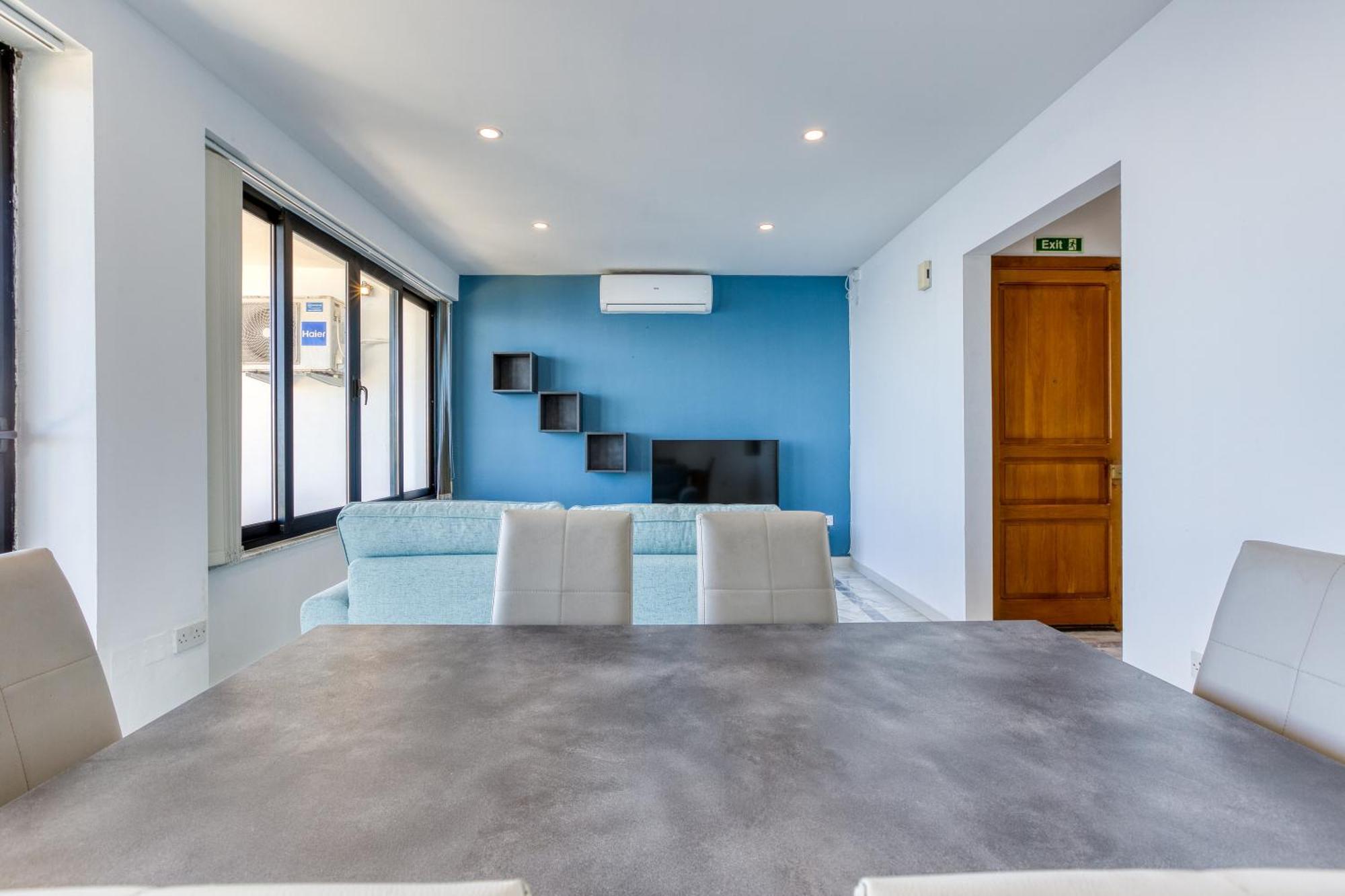 Seafront Sliema Apartment With Balcony & Sea Views By Jl 外观 照片