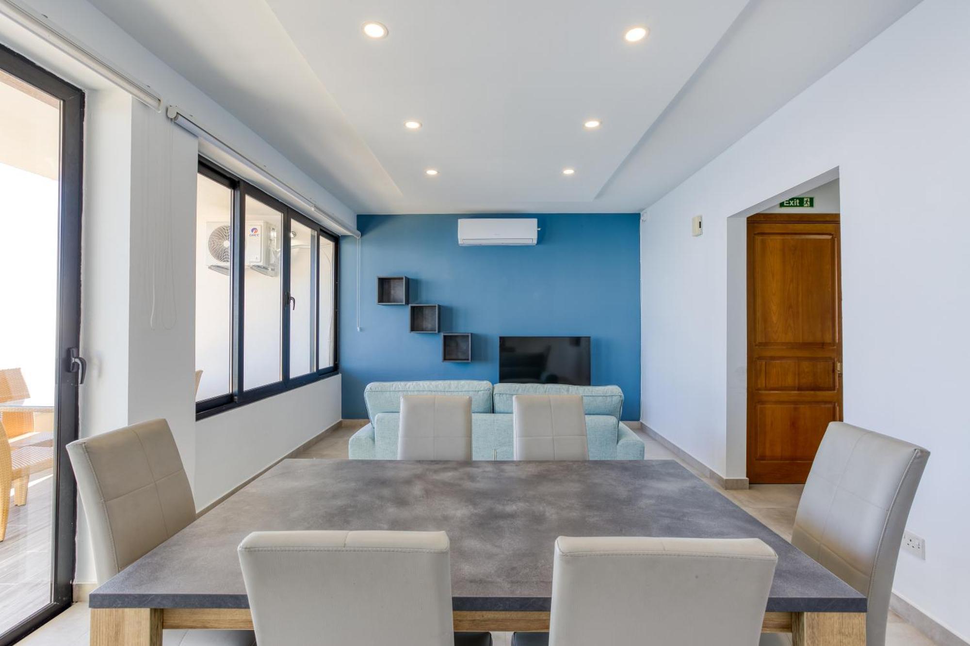 Seafront Sliema Apartment With Balcony & Sea Views By Jl 外观 照片