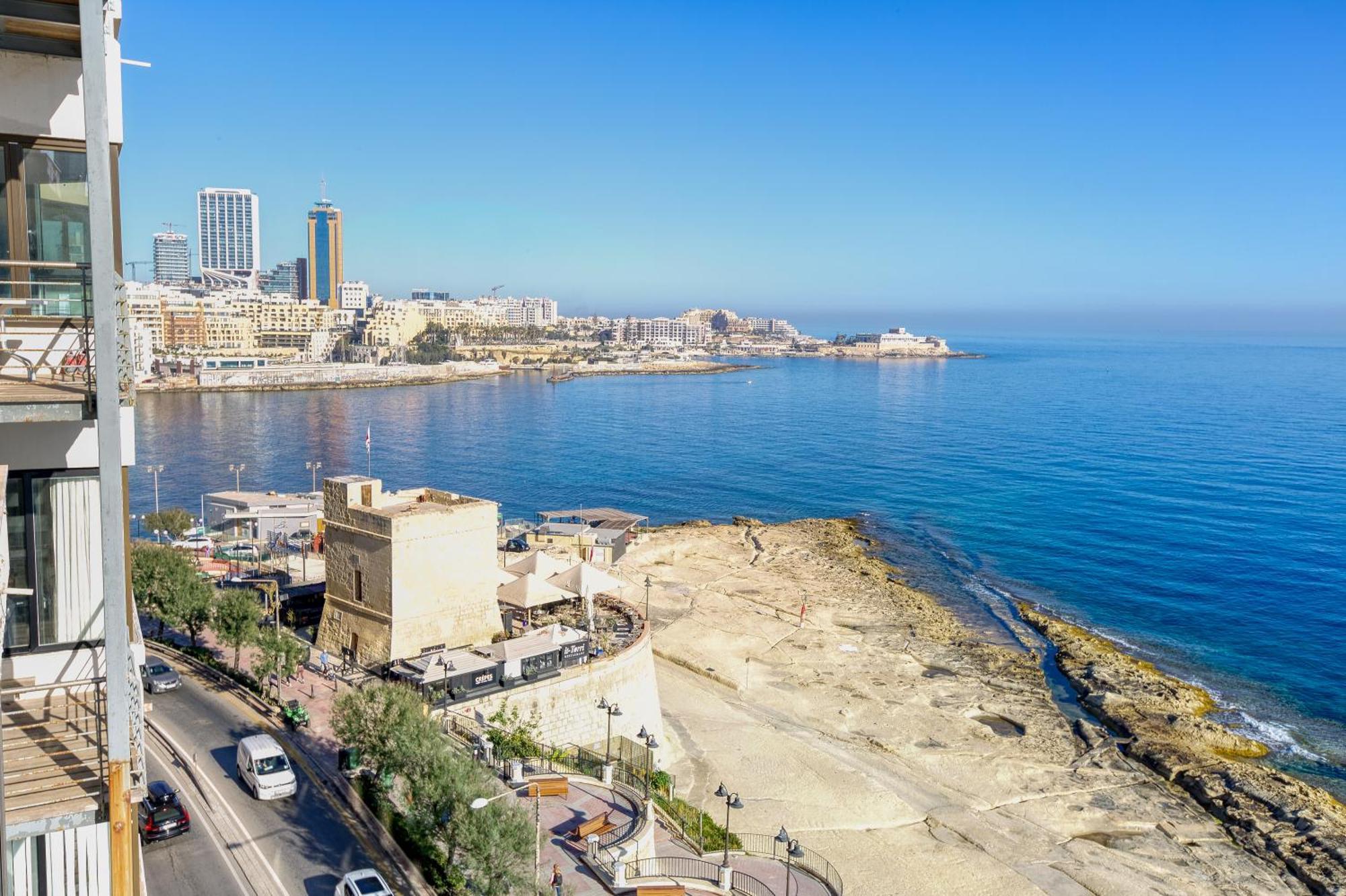 Seafront Sliema Apartment With Balcony & Sea Views By Jl 外观 照片